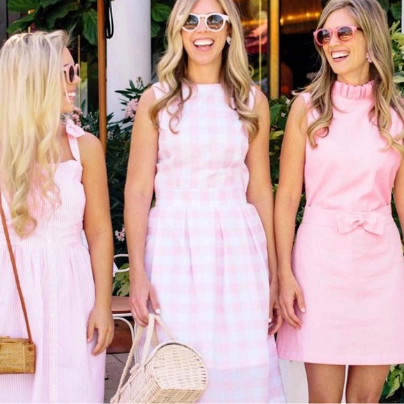 Elizabeth Wilson Crop Top Skirt Set - Picture 2 of 12